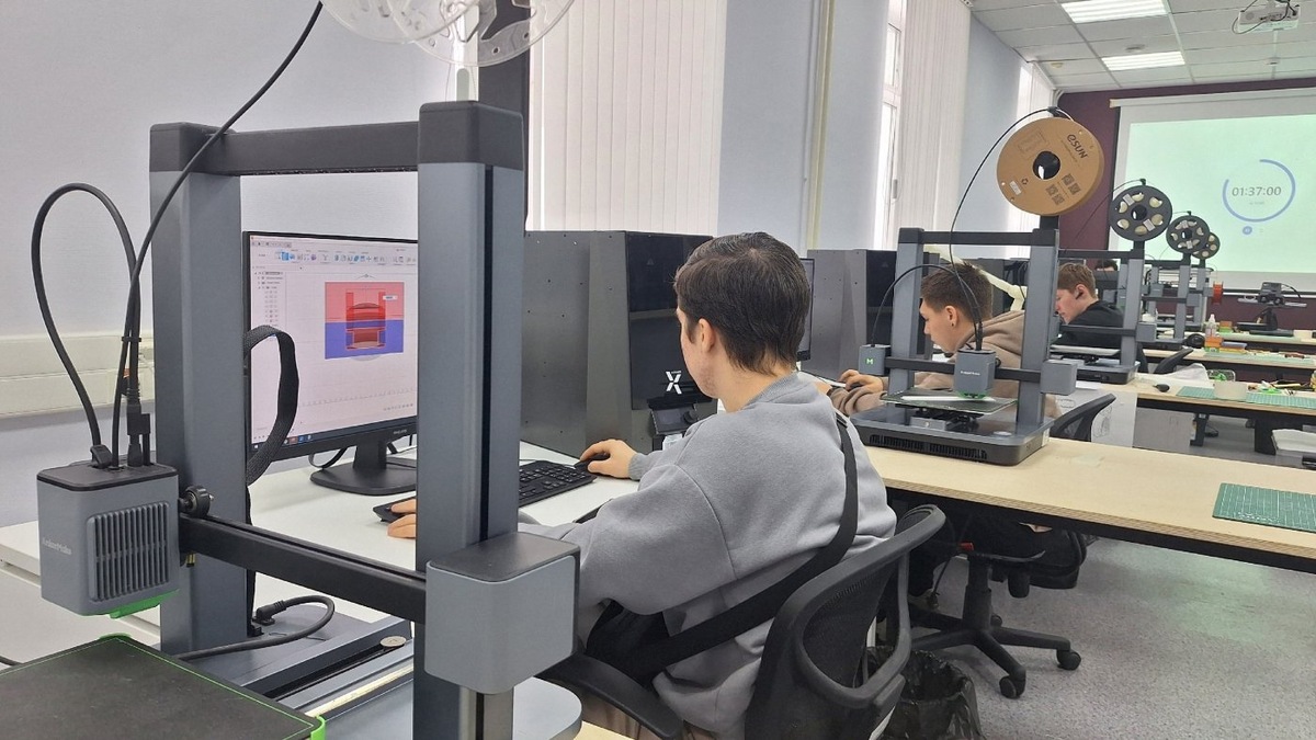    В Сургутском политехническом колледже стартовал чемпионат компетенций 2024 года