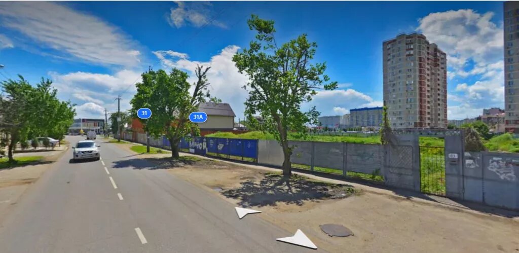 Участок справа.