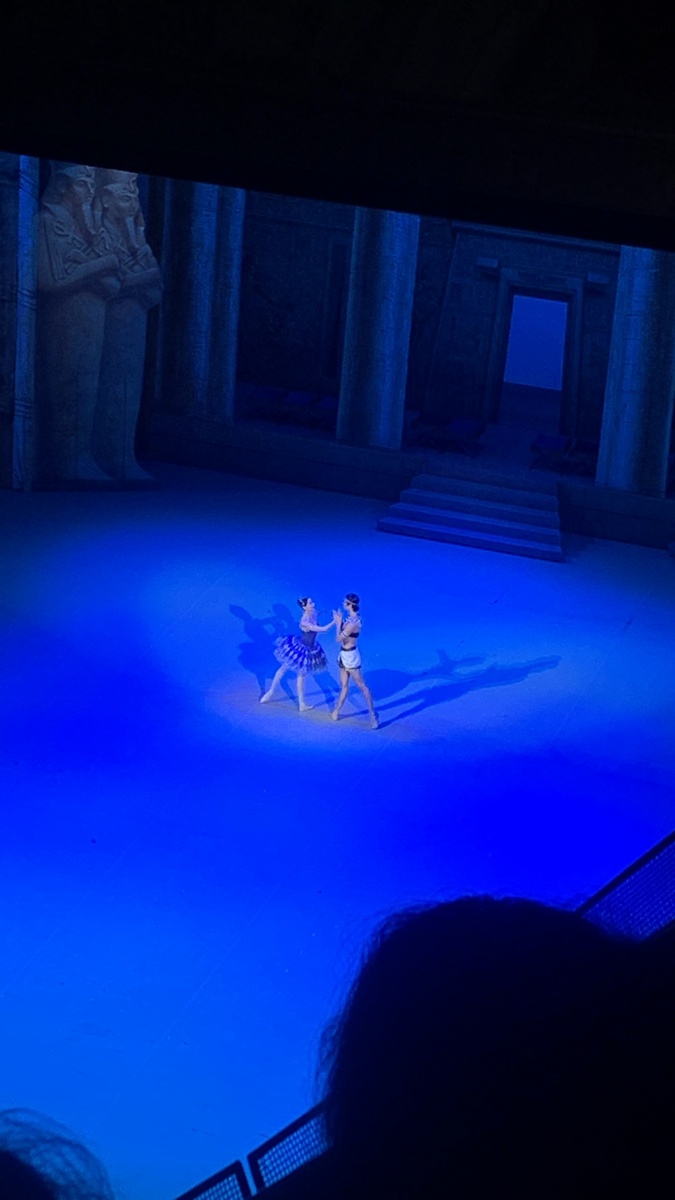 Аспиччия — Анна Никулина, Таор — Дмитрий Смилевски.