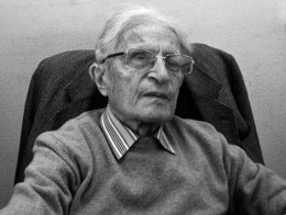 Основатель музея Антон Владимирович Антонов-Овсеенко умер в 2013 году. Ему было 93 года.