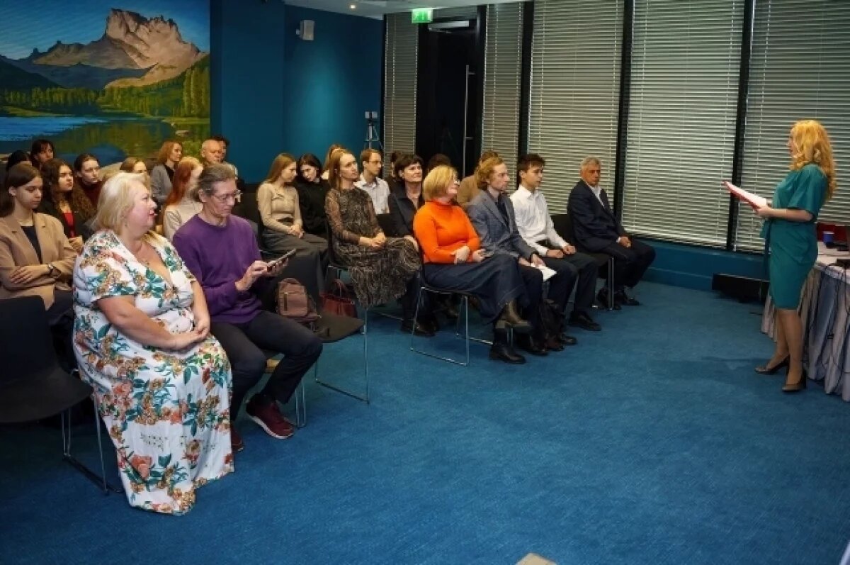    «Что такое семейное счастье?» — на этот вопрос попытались ответить эксперты и журналисты на презентации конкурса.