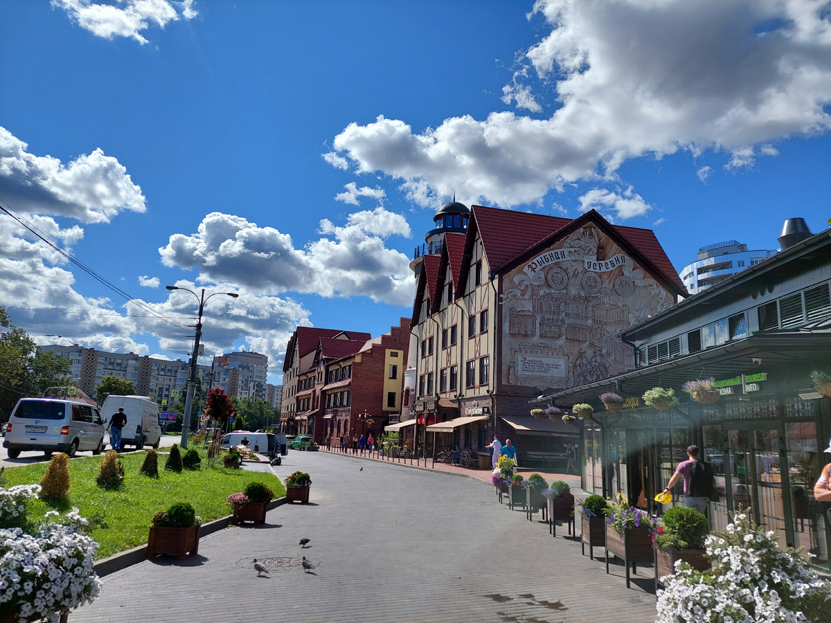 рыбная деревня у медового моста