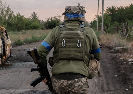    Украинские оккупанты ждут приказа на отступление из Курахово в ДНР