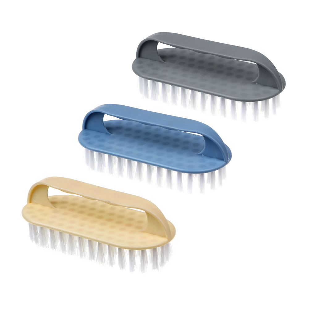 Мягкая хозяйственная щётка