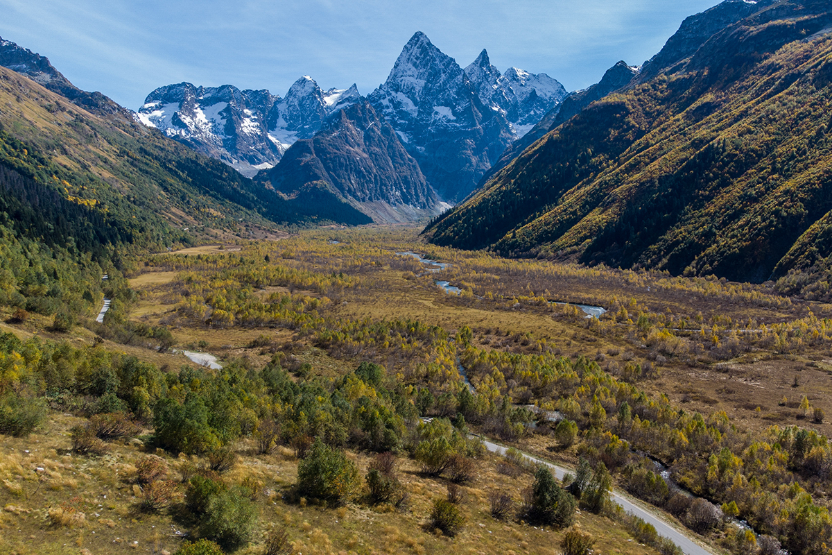 Осенний Домбай/Фото: Иван Губский/ТАСС