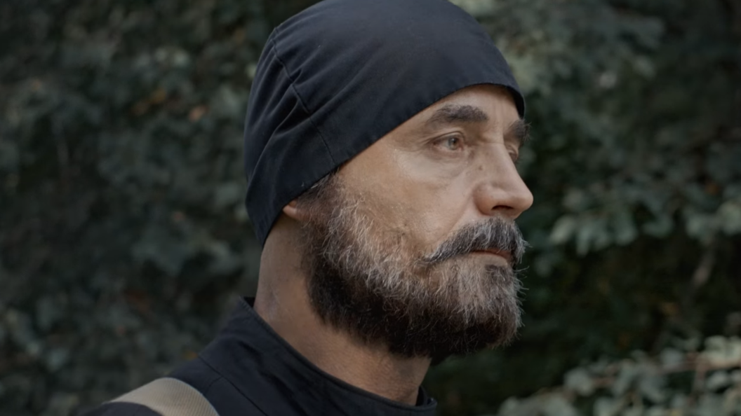    Фото: кадр из клипа "Берега". Предоставлено Гарри Ананасовым.