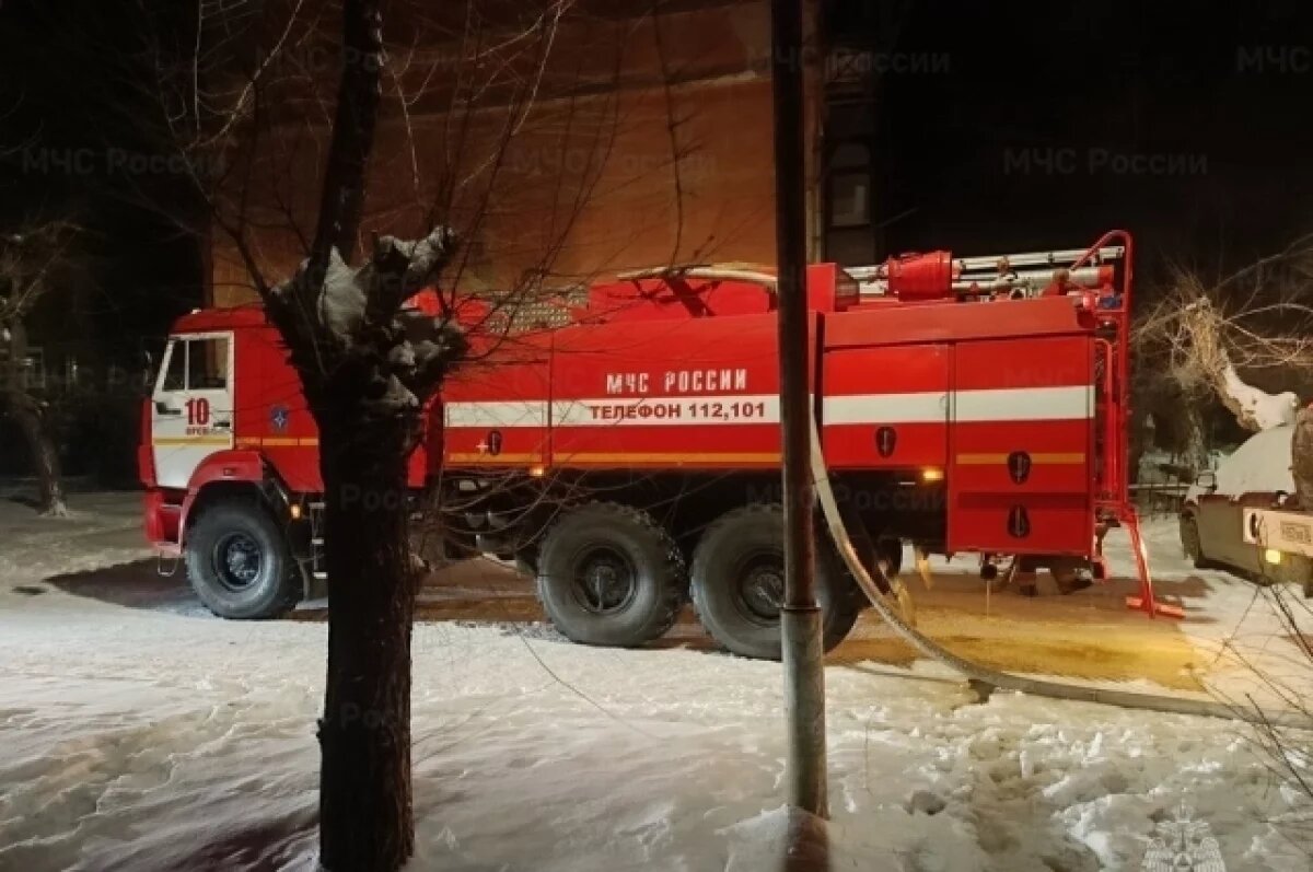    В Оренбурге малыш чуть не сгорел в салоне вспыхнувшего автомобиля