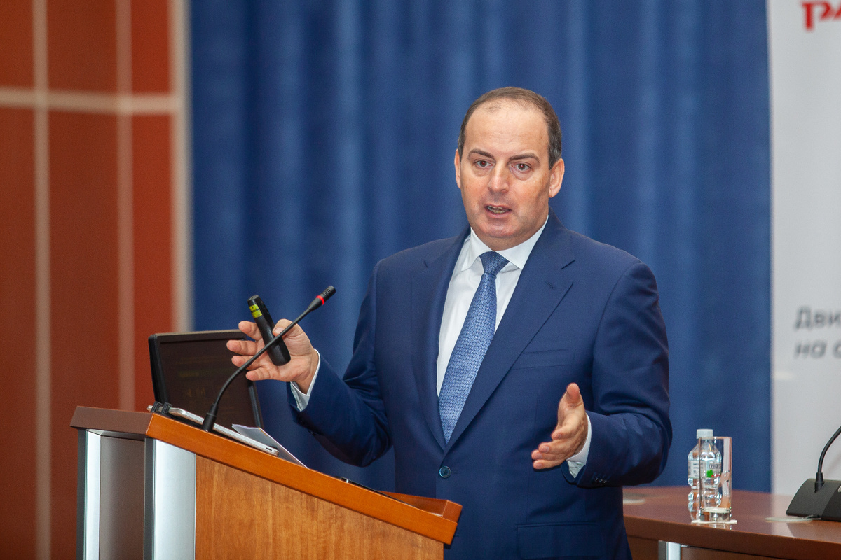 Заместитель Министра транспорта Константин Пашков принял участие в церемонии открытия Программы развития управленческого кадрового резерва вузов ж/д транспорта