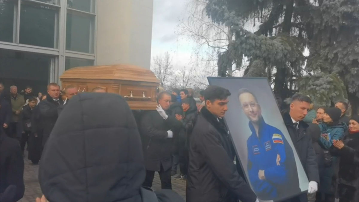 Антона Коробова-Землянского похоронили в Москве. Фото: Teleprogramma.org