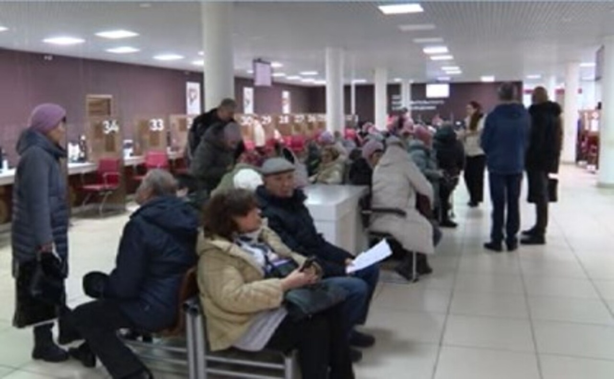    Сегодня во всех филиалах МФЦ начался прием заявлений от жителей курского приграничья