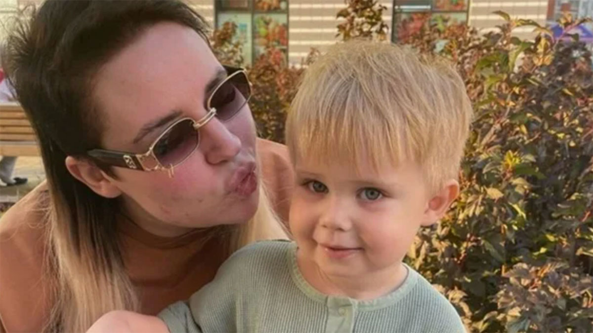 Саша Черно с сыном Стефаном. Фото: соцсети Саши Черно