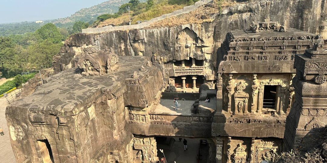 ЭЛЛОРА: самый крупный монолитный храмовый комплекс в мире // Храм Кайласанатх