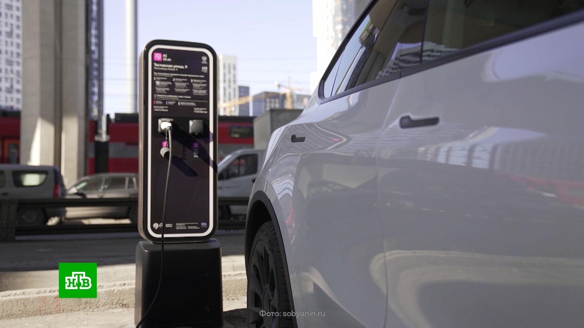    Собянин: к 2030 году число электромобилей в Москве составит от 100 до 300 тысяч