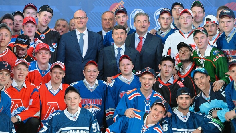     Драфт КХЛ 2015 года РИА Новости Алексей Куденко