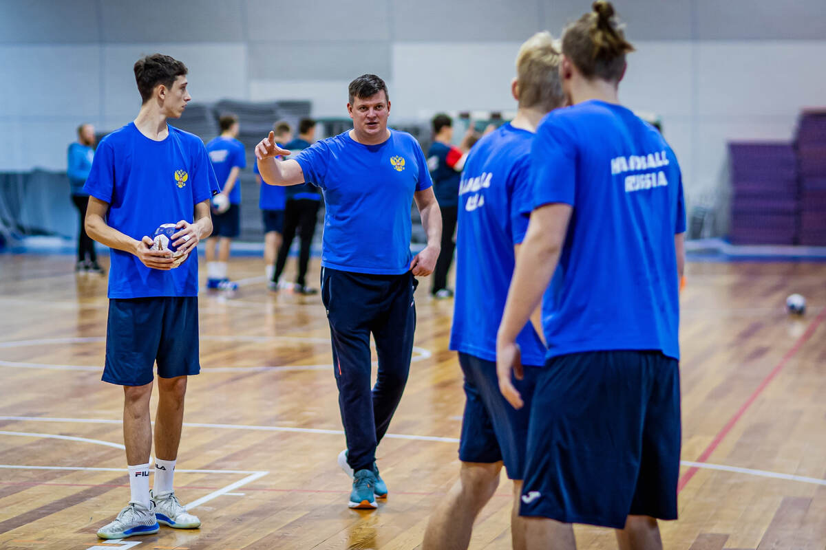    "Кому-то хватало одного замечания, кому-то исправления давались тяжелее"