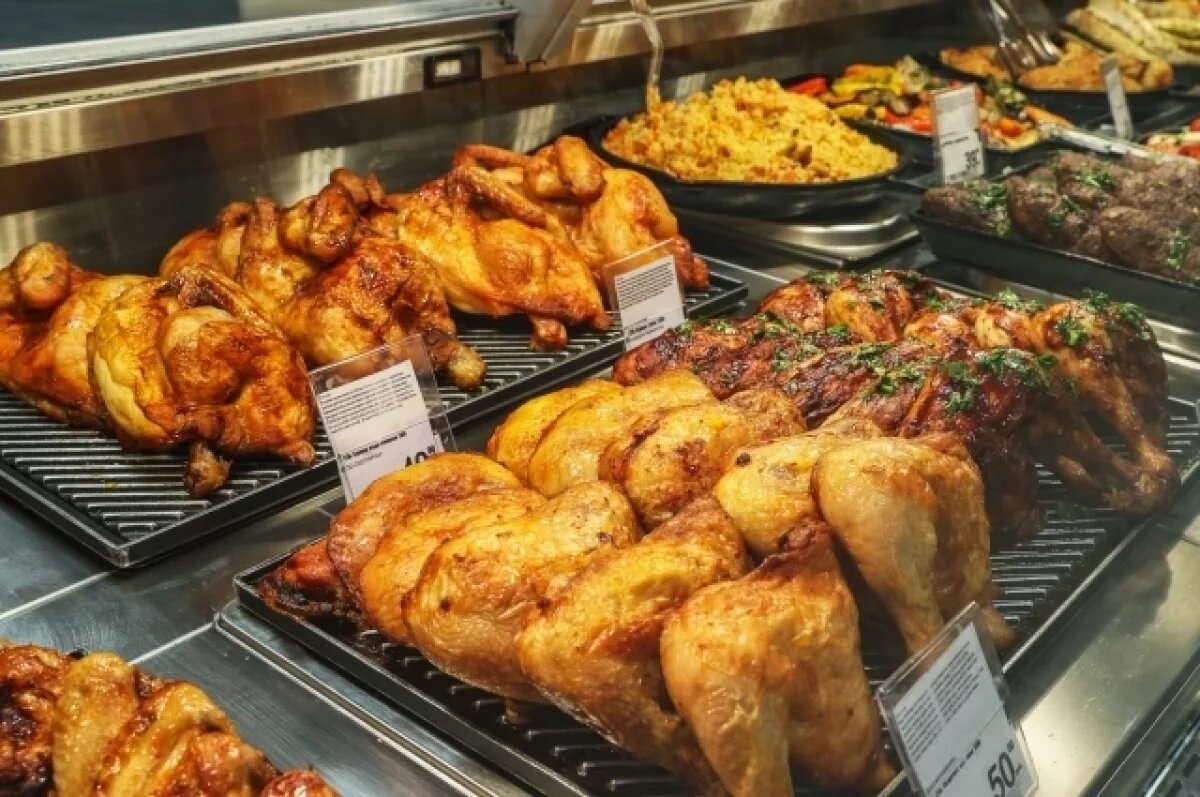    Врач Чернышова объяснила, как выбрать готовую еду, чтобы не отравиться