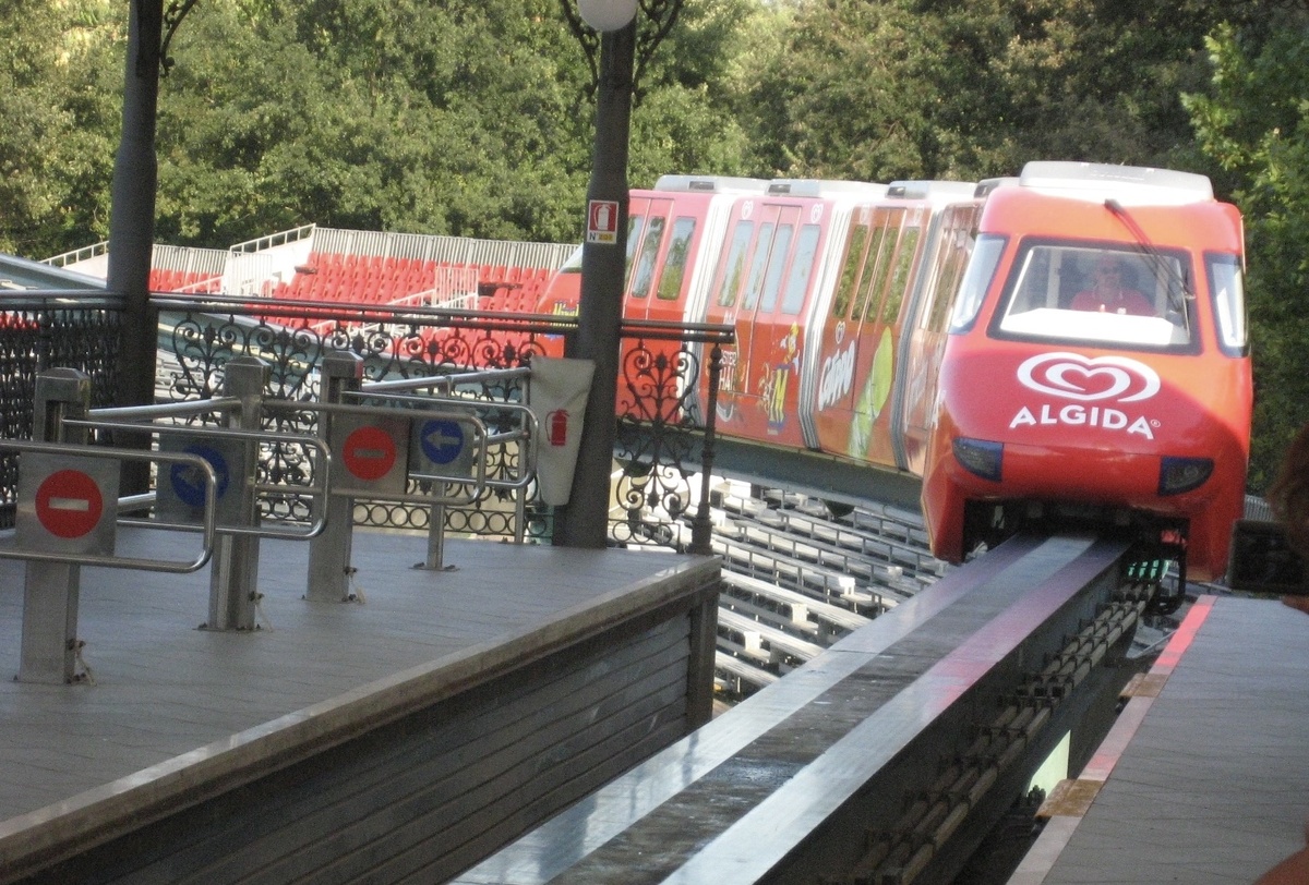 Уютный поезд