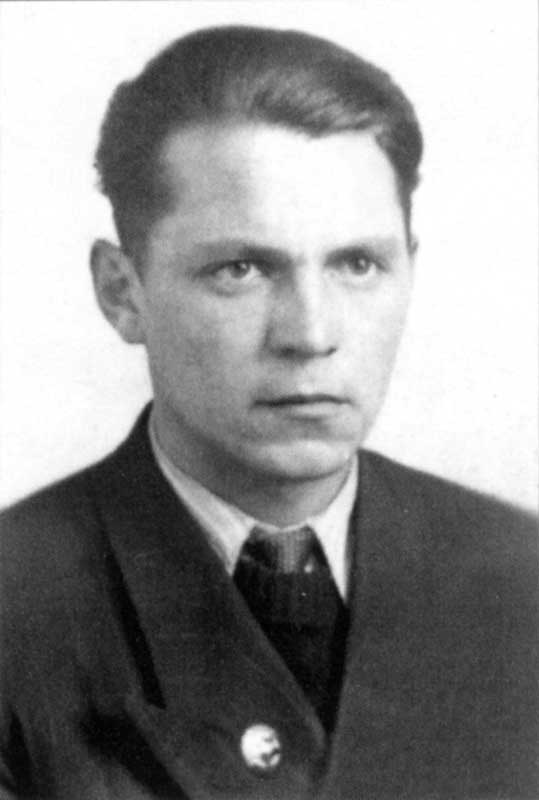 Валентин Иванович Перов