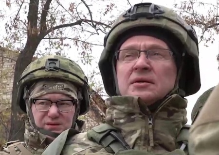    Пушилин привёз Кириенко в один из подвалов Угледара для встречи с местными жителями