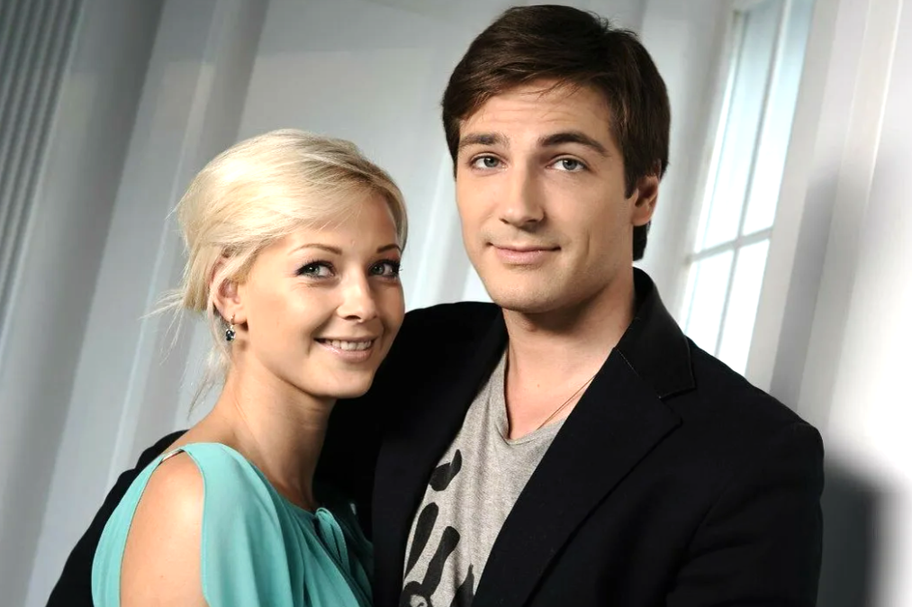 на фото Любава Грешнова с мужем