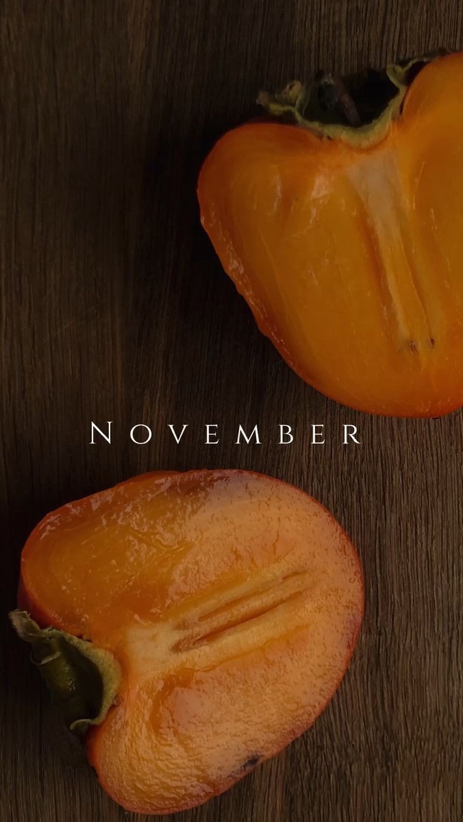 Пришло время сладкой хурмы