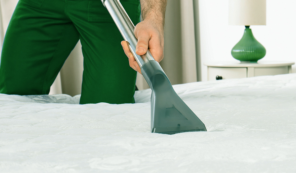     Полный гайд о том, как ухаживать за матрасом