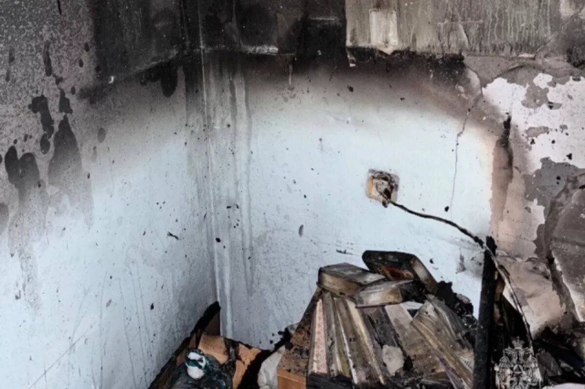    Под Ростовом сгорела квартира из-за работы электрического обогревателя