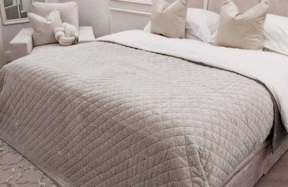 Как выбрать покрывало на кровать? 