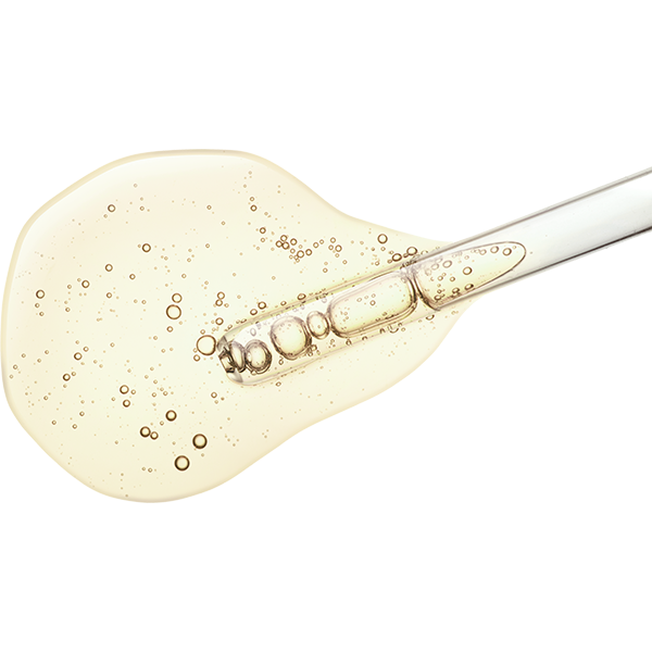 Натуральные масла представляют собой важную группу биологически активных веществ. В них содержится огромное количество флавоноидов, витаминов и аминокислот. Масла, обогащенные незаменимыми жирными кислотами, представляют собой наибольшую ценность. Именно они способствуют восстановлению липидного слоя, который защищает нашу кожу от размножения вредных бактерий, обезвоживания и других негативных факторов.