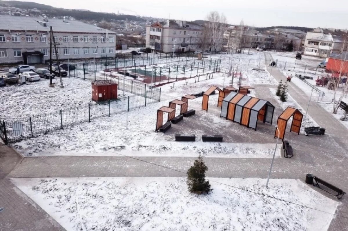    Площадь благоустройства составила почти 15 тысяч квадратных метров.