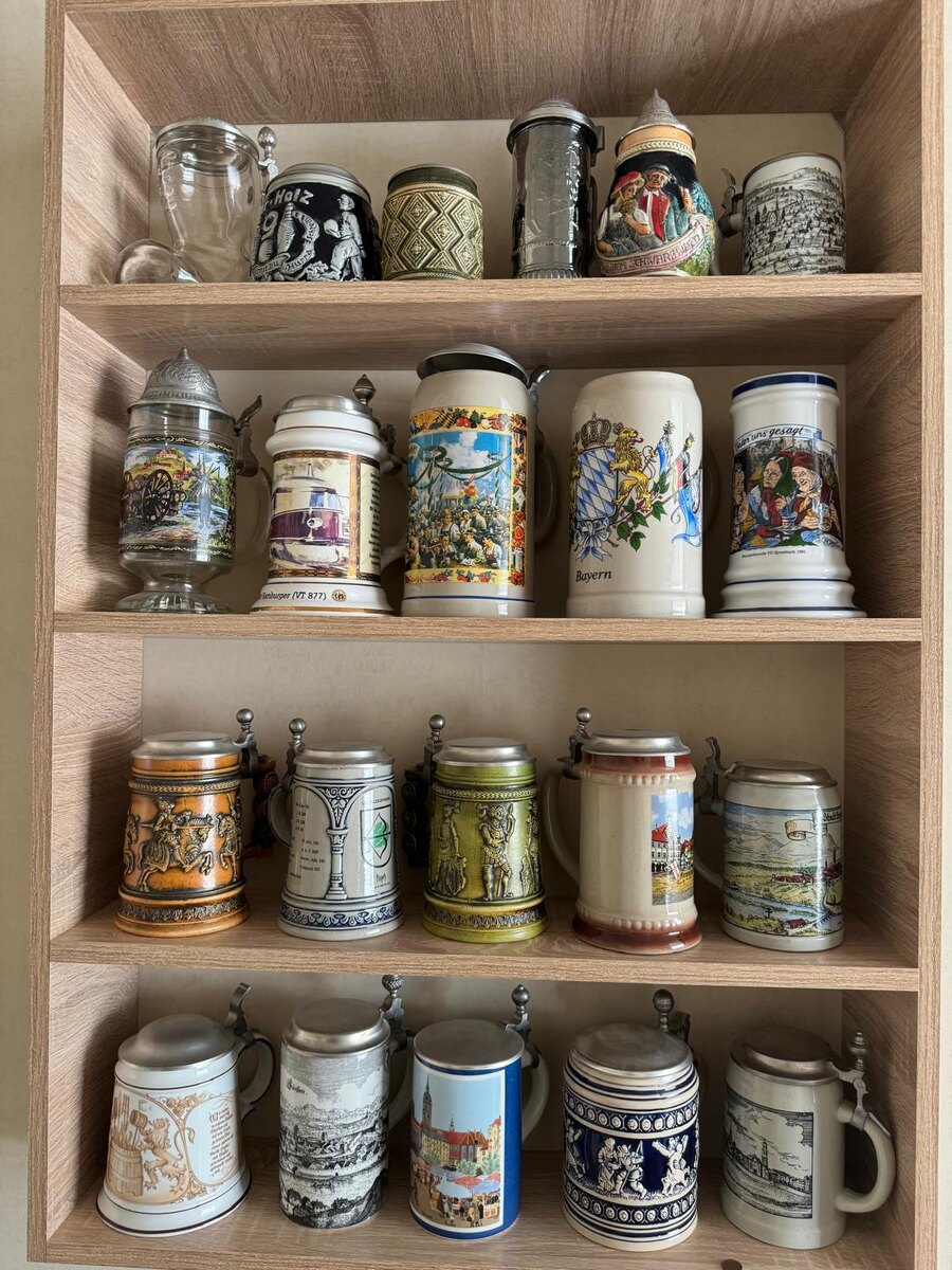 Пивные кружки. Фото от читателя канала Никиты К. Скорее всего это из Германии