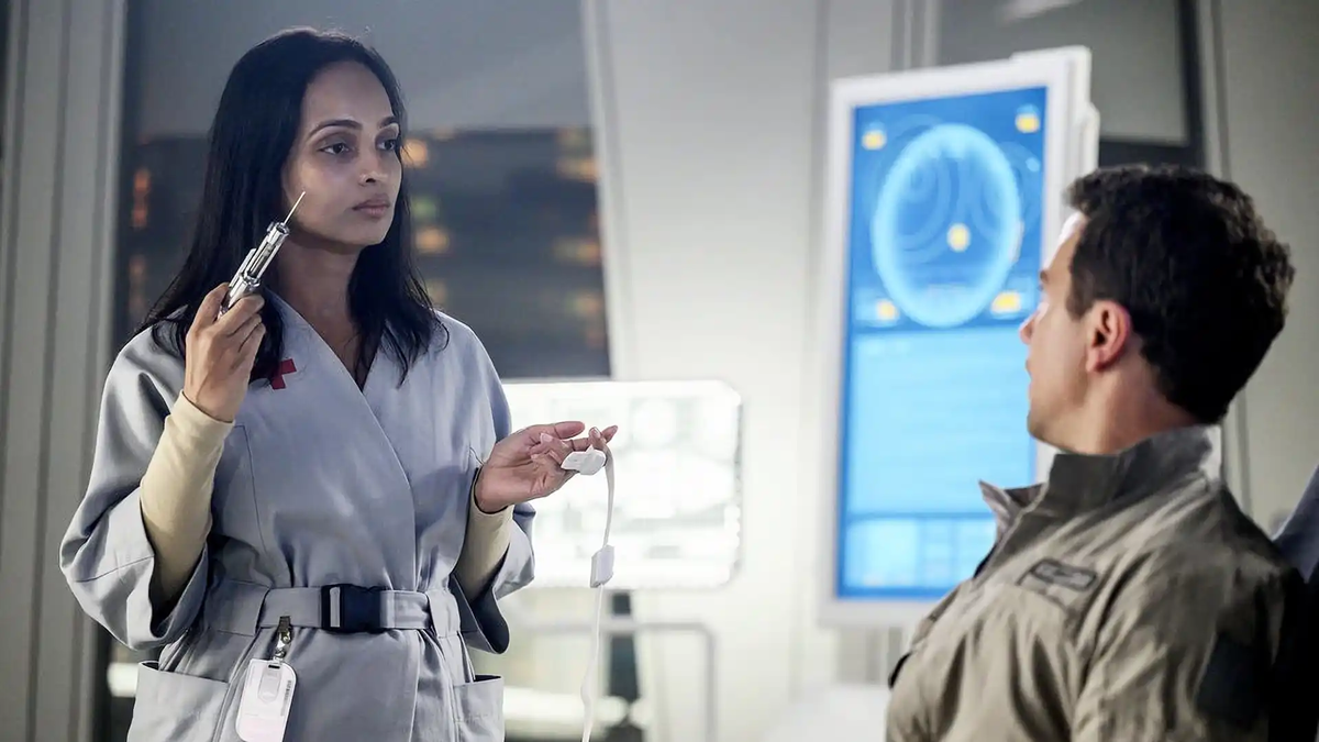 Зомби-врач в космосе. 