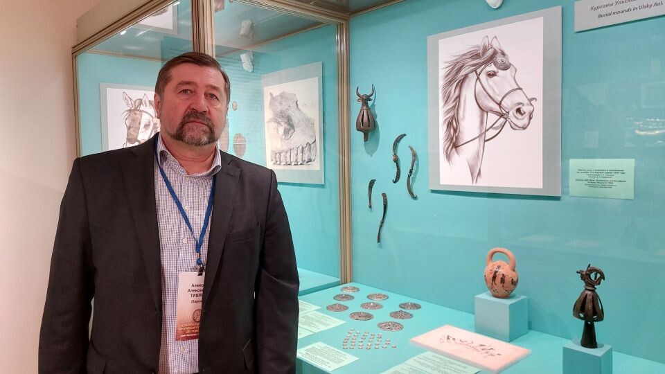    Алексей Тишкин в Эрмитаже. Источник: из архива Алексея Тишкина