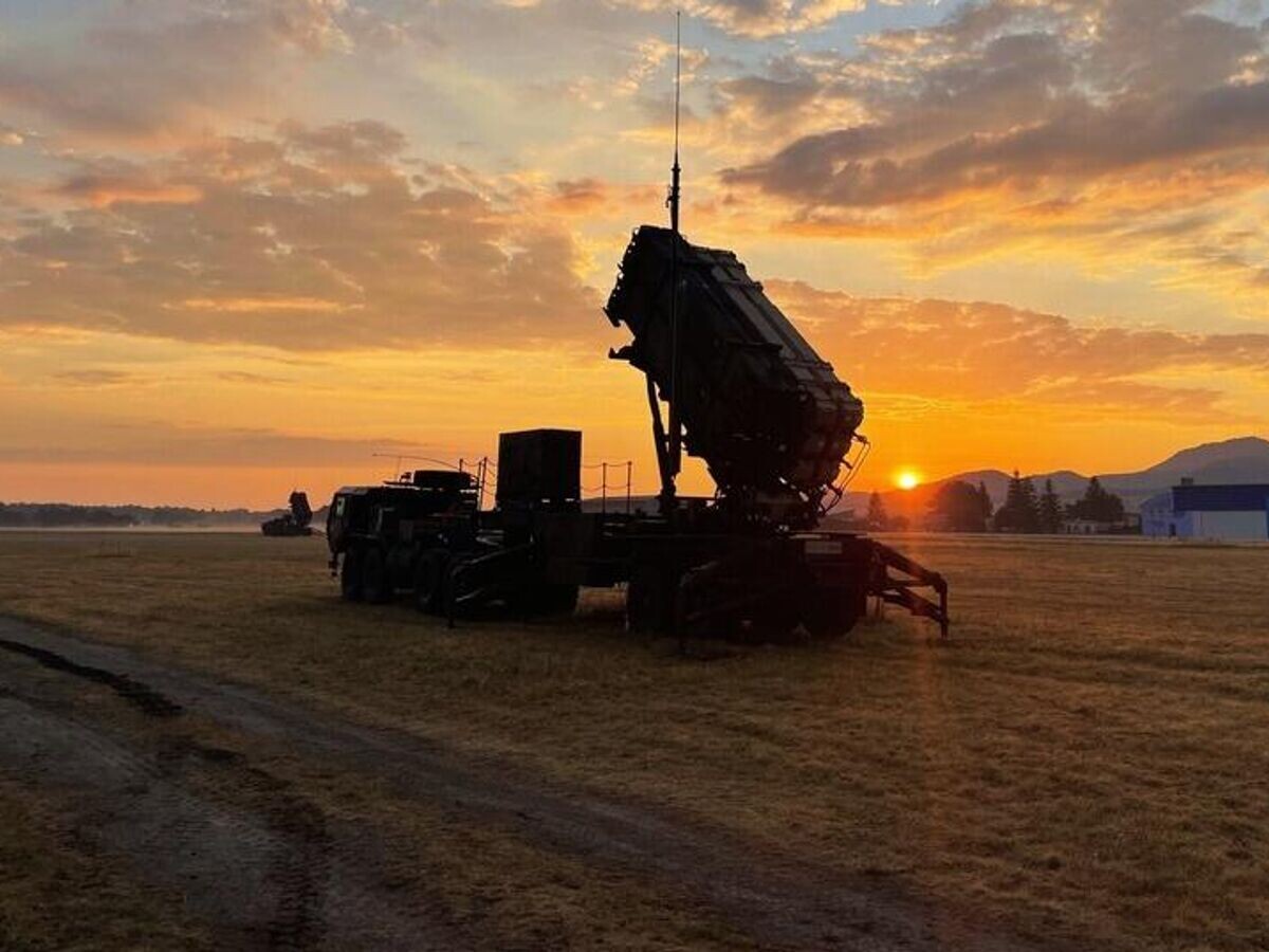    Пусковая установка зенитно-ракетных комплексов (ЗРК) Patriot© U.S. Army photo by 2nd Lt. Emily Park
