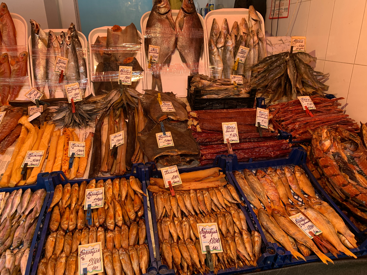 Больше всего - Барабульки ( жареная, копченая).