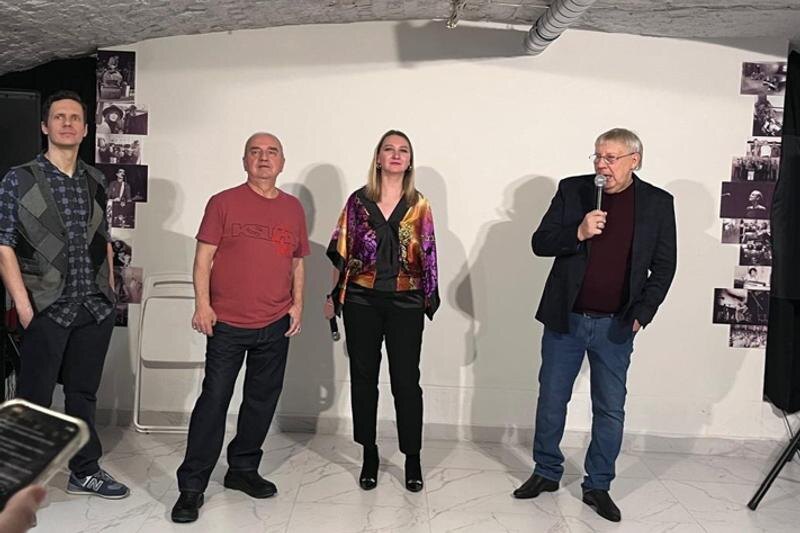    ДИП / На открытии нового зала музея присутствовал Владимир Шахрин