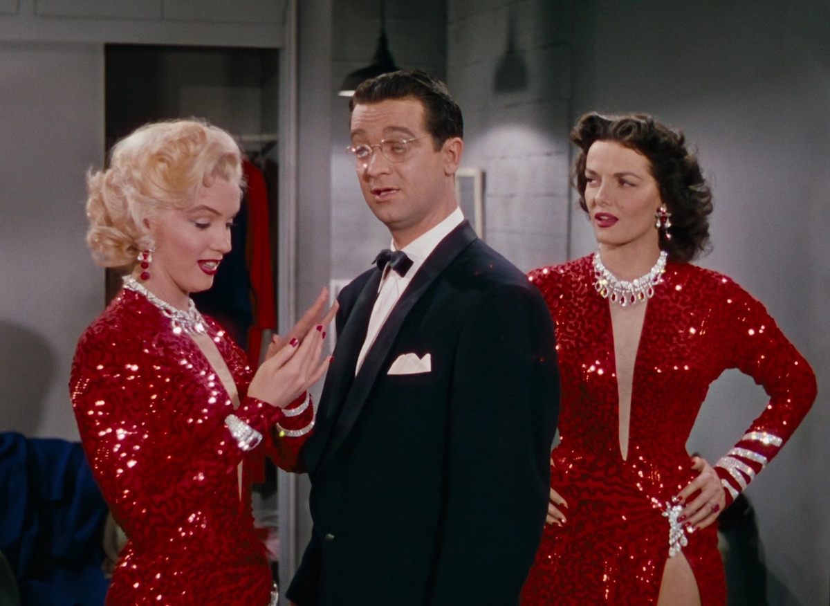 Кадр из к/ф "Джентльмены пре