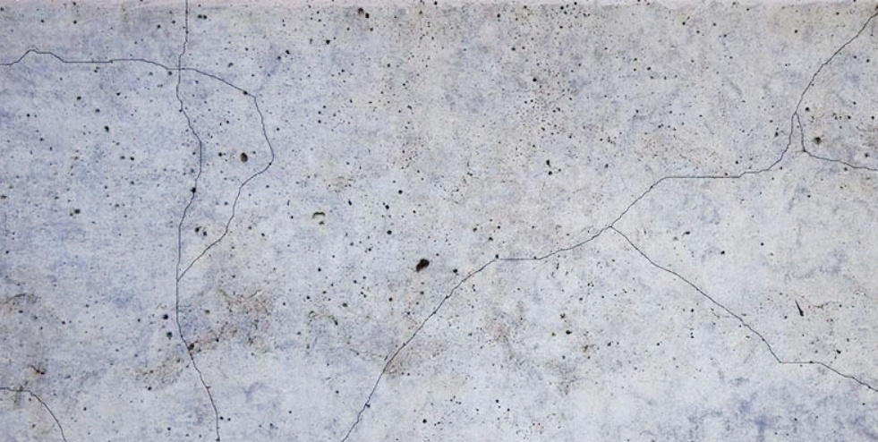 «Залечивание» микротрещин и обеспыливание бетонных полов.