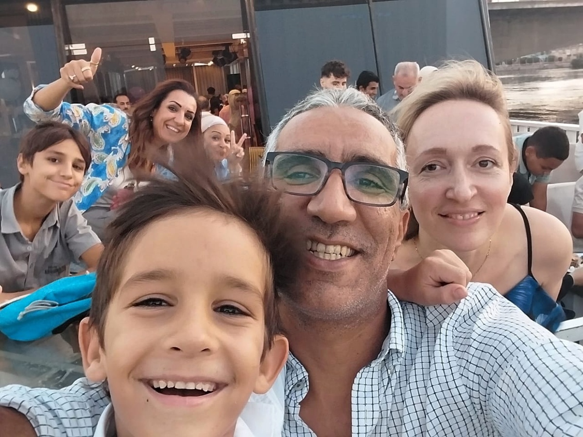 На корабле отмечаем ДР, Египет, Каир