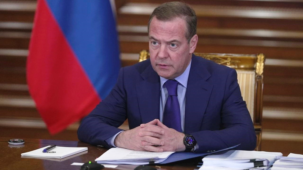    Дмитрий Медведев провел заседание совета директоров «Ростелекома»