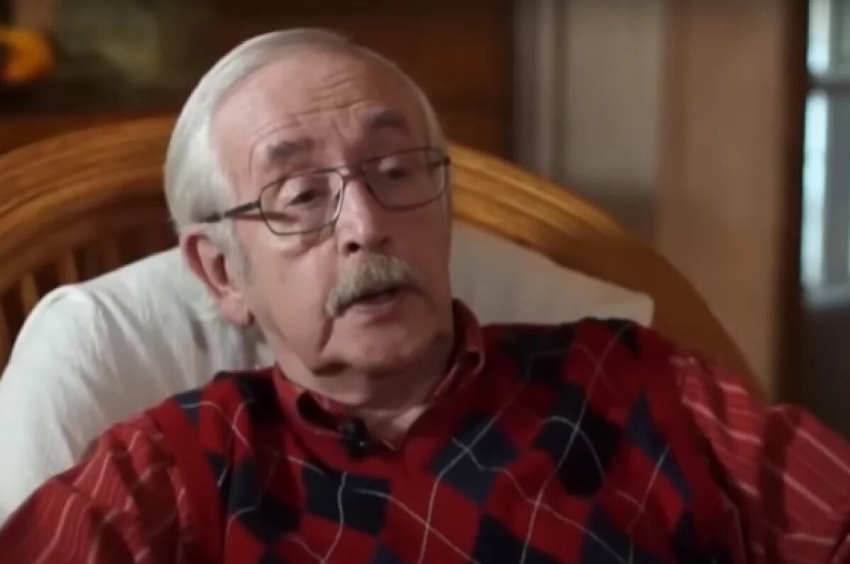    Mash: у Василия Ливанова открылось желудочно-кишечное кровотечение