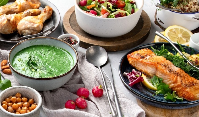    Бизнес-ланчи в России подорожали: средний чек вырос до 510 рублей