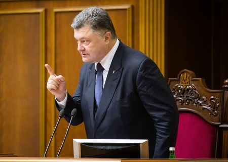    Порошенко: Запад прекратит помогать Украине из-за подкупа Зеленским избирателей на западные деньги