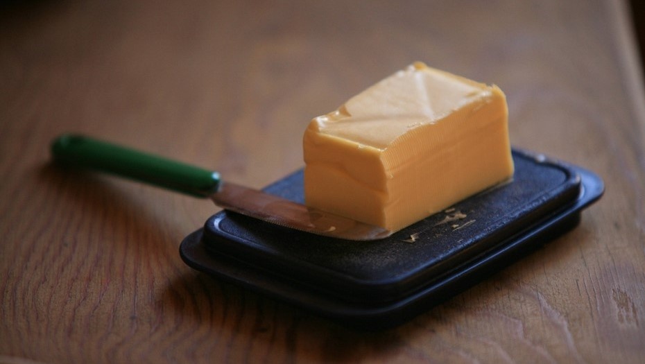    В магазинах Латвии начали замечать дефицит сливочного масла. Автор фото: Киташов Роман