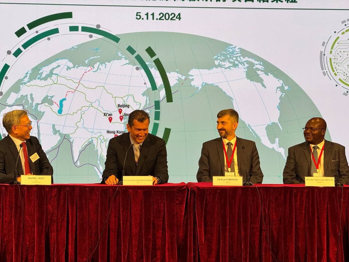 Целью стажировки стал обмен передовым опытом функционирования энергосистем