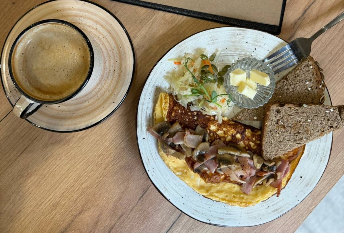 Завтраки великих петербуржцев