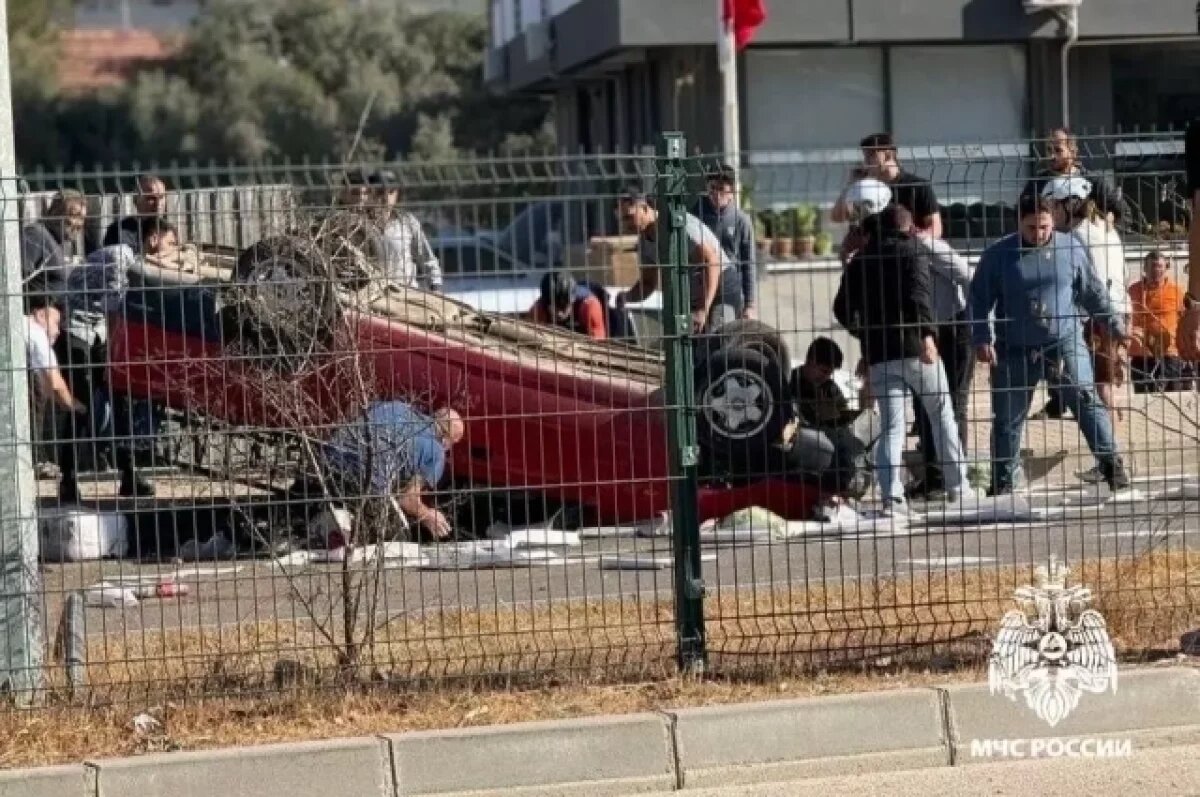    Белгородский сотрудник МЧС спас попавшую в ДТП семью в Турции