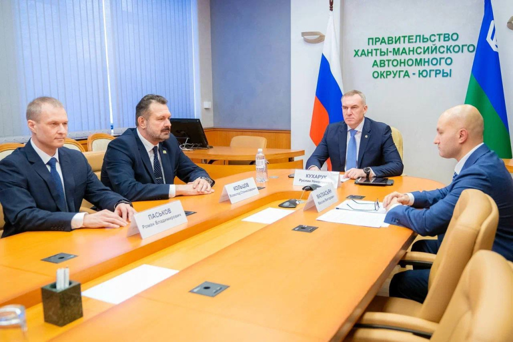    Депздрав Югры возглавил уроженец Мегиона Роман Паськов