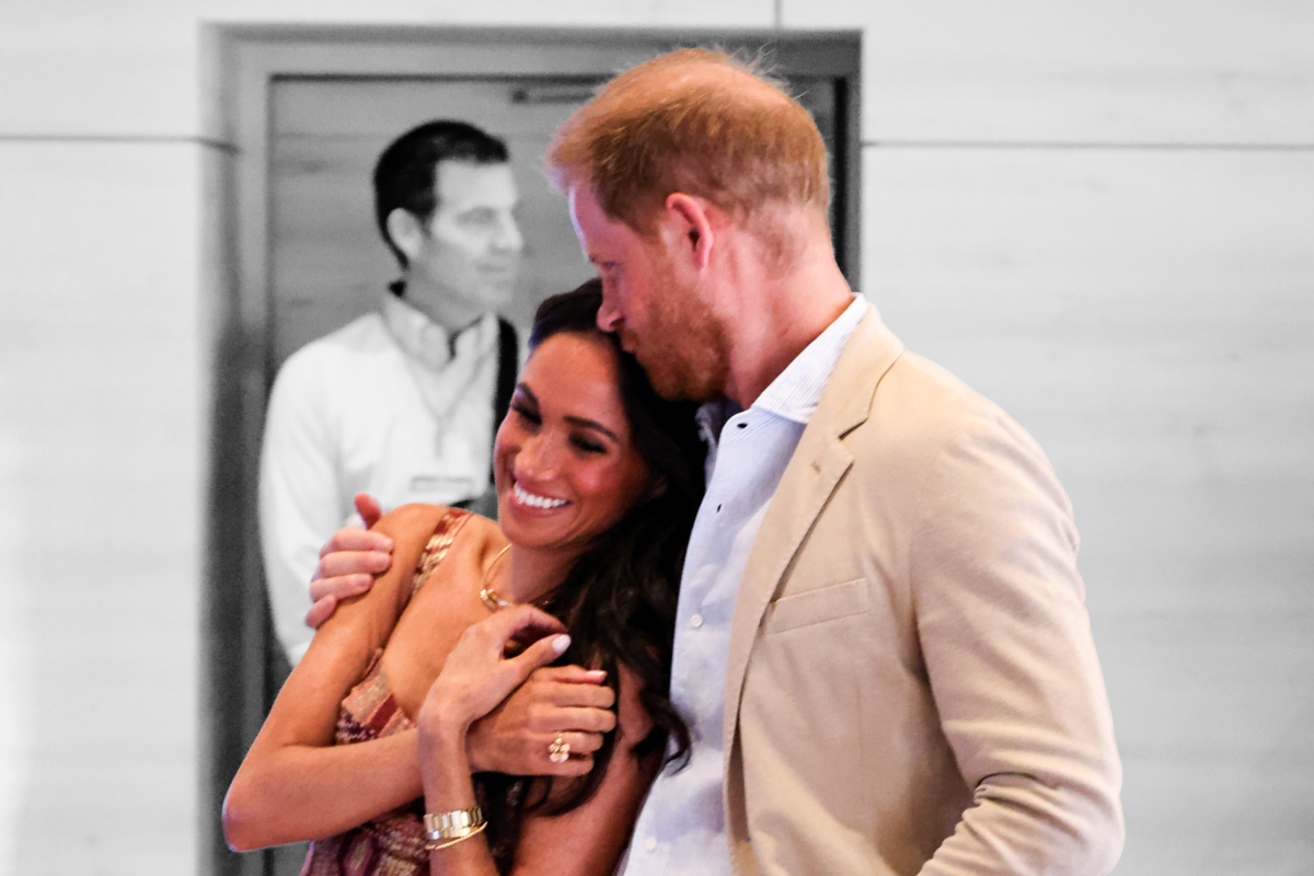 https://www.reddit.com/r/SaintMeghanMarkle/comments/1avxz8b/last_post_why_do_you_think_beth_herlihy_has_been/