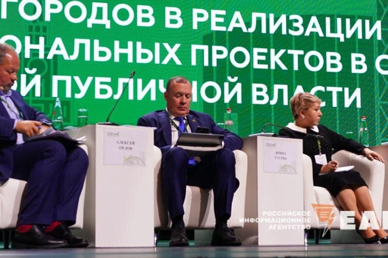    ЕАН / Мэр Екатеринбурга не перестает думать о метро